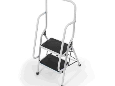RT SL001 2 Step Safety Ladder Handrail 02 web