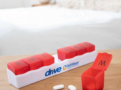 RT PILL003 7 Day Removable Pill Box 04 web