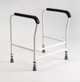 156 PU20 Clipston20 Toilet20 Frame2028729