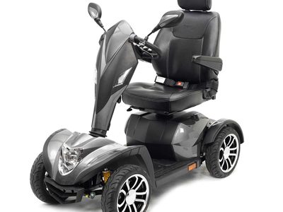 COBRASIL Cobra 8mph Scooter Silver 01 web