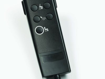 Lars Dual Motor Handset