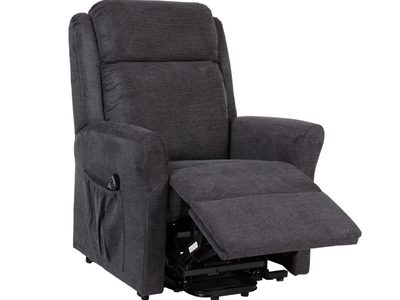 2 Maryville20 Graphite20 Grey20 Footrest20part20up20position