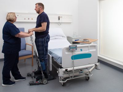 49 Motion Transfer bed upright 0 1