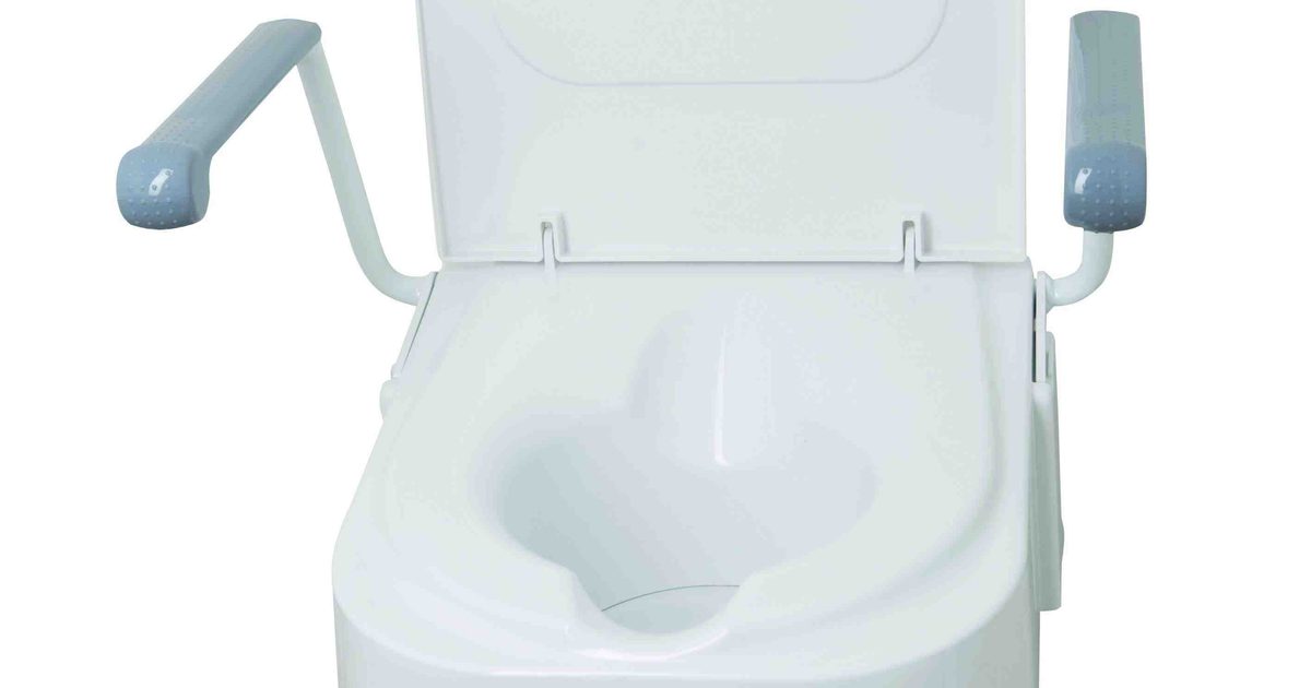 Dm Rased Raised Toilet Seat With Arms & Lid
