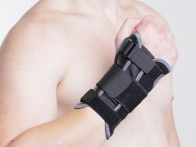 Wrist with splint 1